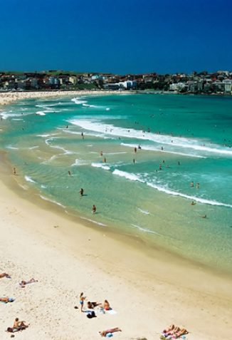 FTG-SydneyBeaches-BondiBeach-CreditiStock-KimPinTan